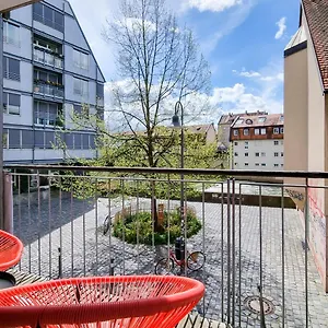 Linde3 - 10 Minuten In Altstadt Mit Balkon Und Pegnitzblick Apartment